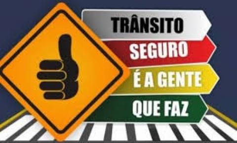 Motoristas devem ficar atentos ao trânsito sinalizado próximo a praça Maria Frey