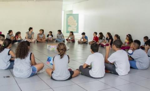 Museu da Pessoa e AES Tietê lançam livro em Ibitinga e Iacanga (SP) com registro de histórias de vida dos moradores locais
