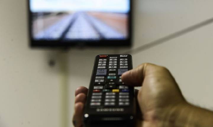 Câmara conclui votação de projeto sobre streaming; texto vai ao Senado