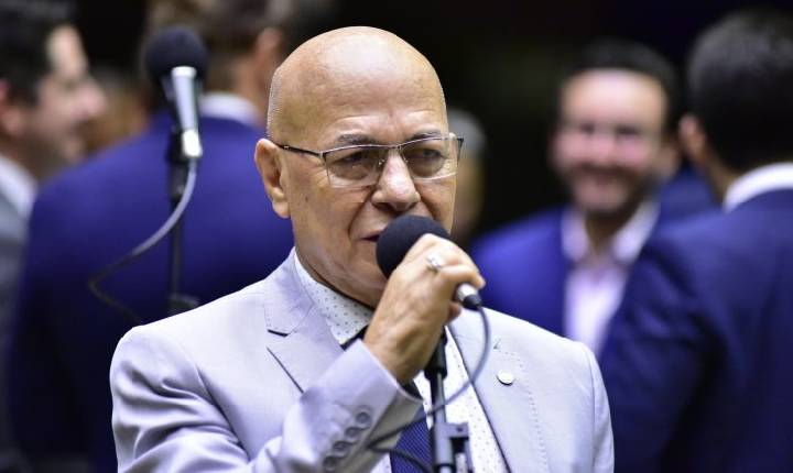 Comissão de Educação aprova regras permanentes para aulas durante calamidade